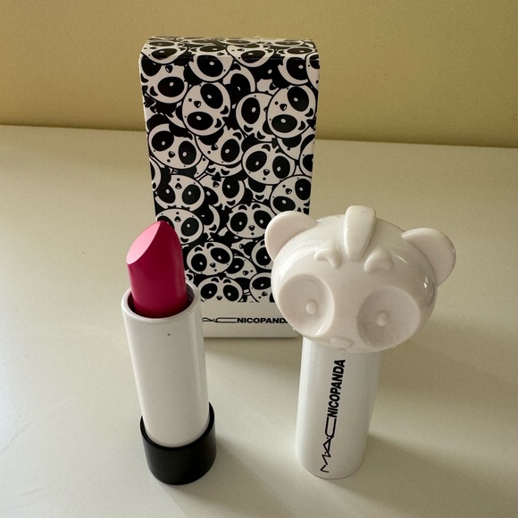 Brand New MAC Nicopanda POP BABE Matte Lipstick, Limited Ed. - Picture 2 of 2